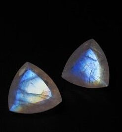 8mm rainbow moonstone trillion cut