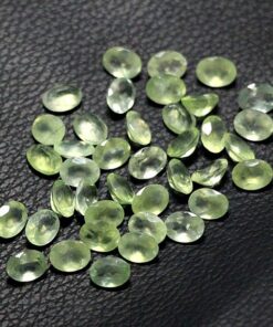 4x3mm prehnite oval cut