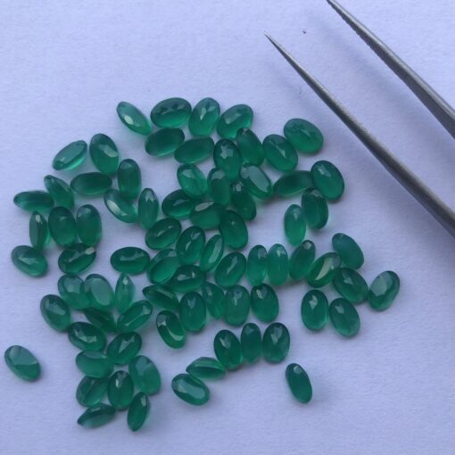 6x8mm Natural Green Onyx Oval Cut Gemstone