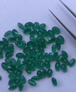 7x5mm Natural Green Onyx Oval Cut Gemstone