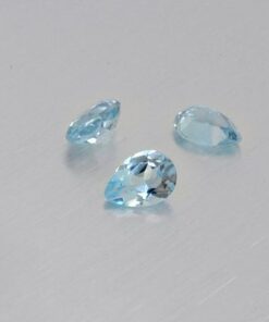 5x4mm sky blue topaz pear cut