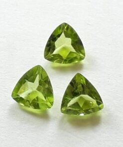 7mm peridot trillion cut