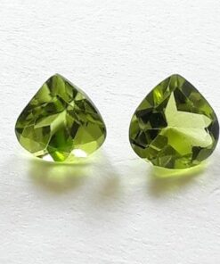 7mm peridot heart cut