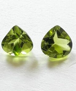 8mm peridot heart cut