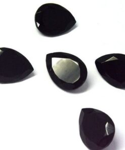 8x10mm black spinel pear cut