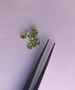 4mm peridot heart cut