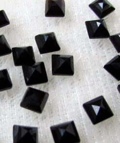 4mm black onyx princess cut