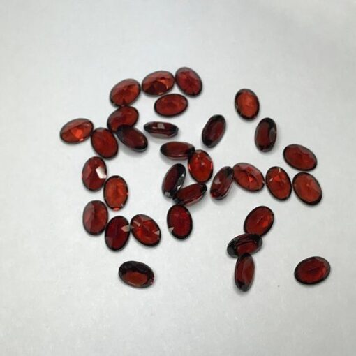 5x7mm red garnet oval cut