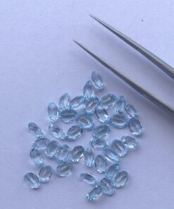 8x6mm Natural Sky Blue Topaz Oval Cut Gemstone