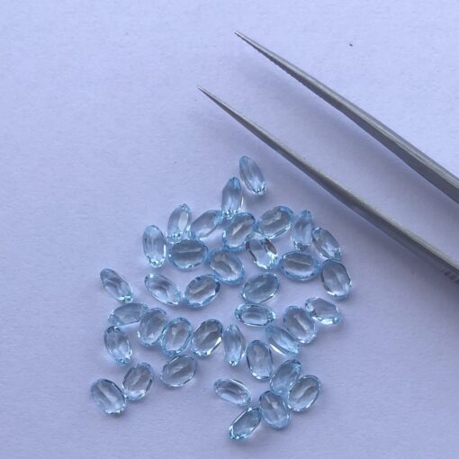 8x6mm Natural Sky Blue Topaz Oval Cut Gemstone