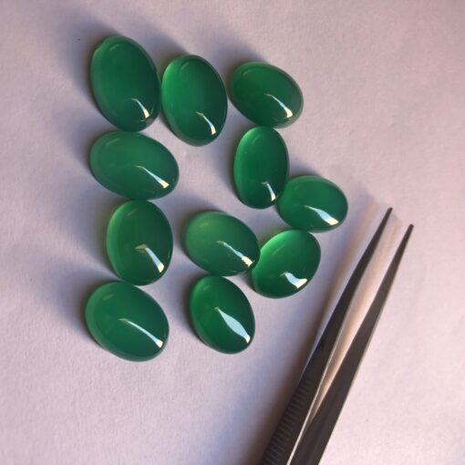 12x10mm Natural Green Onyx Smooth Oval Cabochon