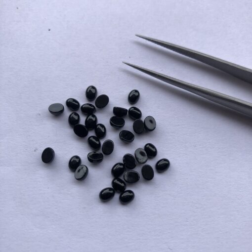 4x5mm Natural Black Onyx Smooth Oval Cabochon