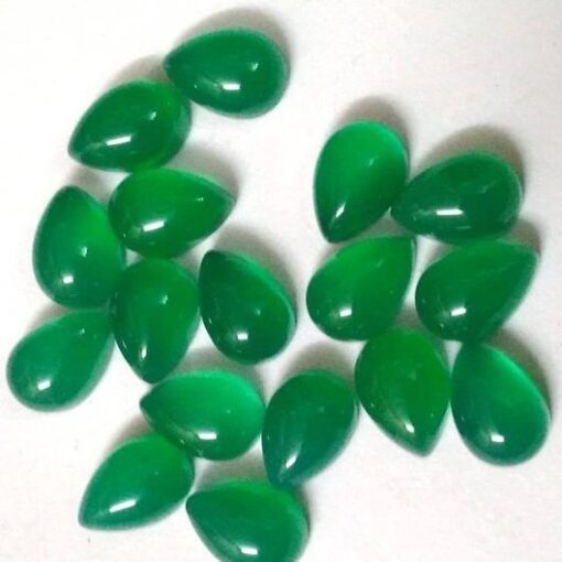 9x7mm Natural Green Onyx Smooth Pear Cabochon