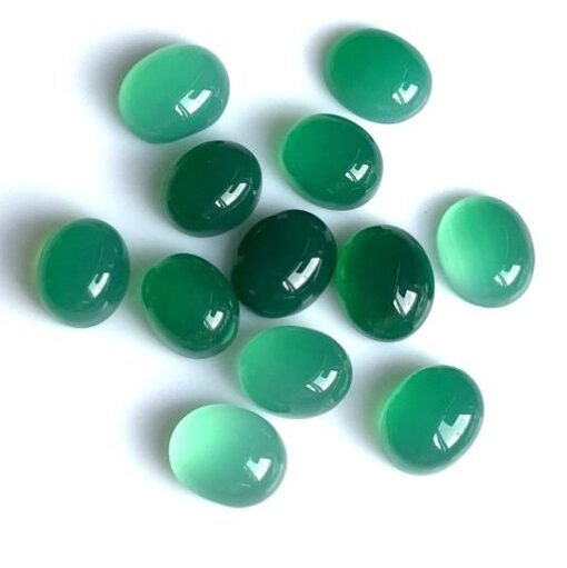 5x7mm Natural Green Chalcedony Smooth Oval Cabochon