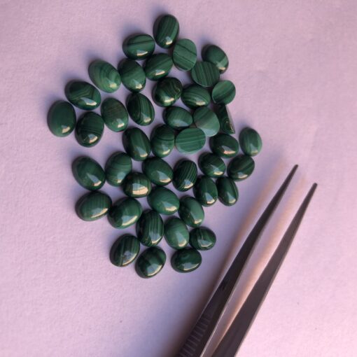 10x8mm Natural Malachite Smooth Oval Cabochon