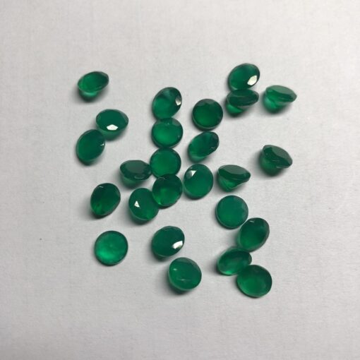 Natural Green Onyx Faceted Round Cut Gemstone