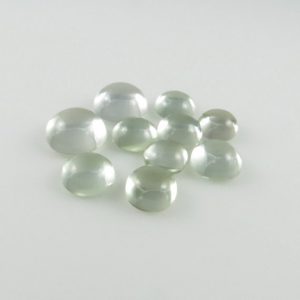 green apatite cabochon