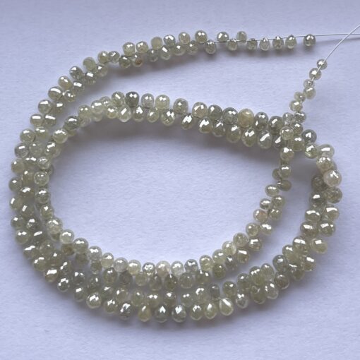 Shape: Drops Size: 3x5mm to 4x6mm Weight: 30-35cts Cut: Faceted Quality: Grade AAA (Excellent) Length (Approx): 16 Inches